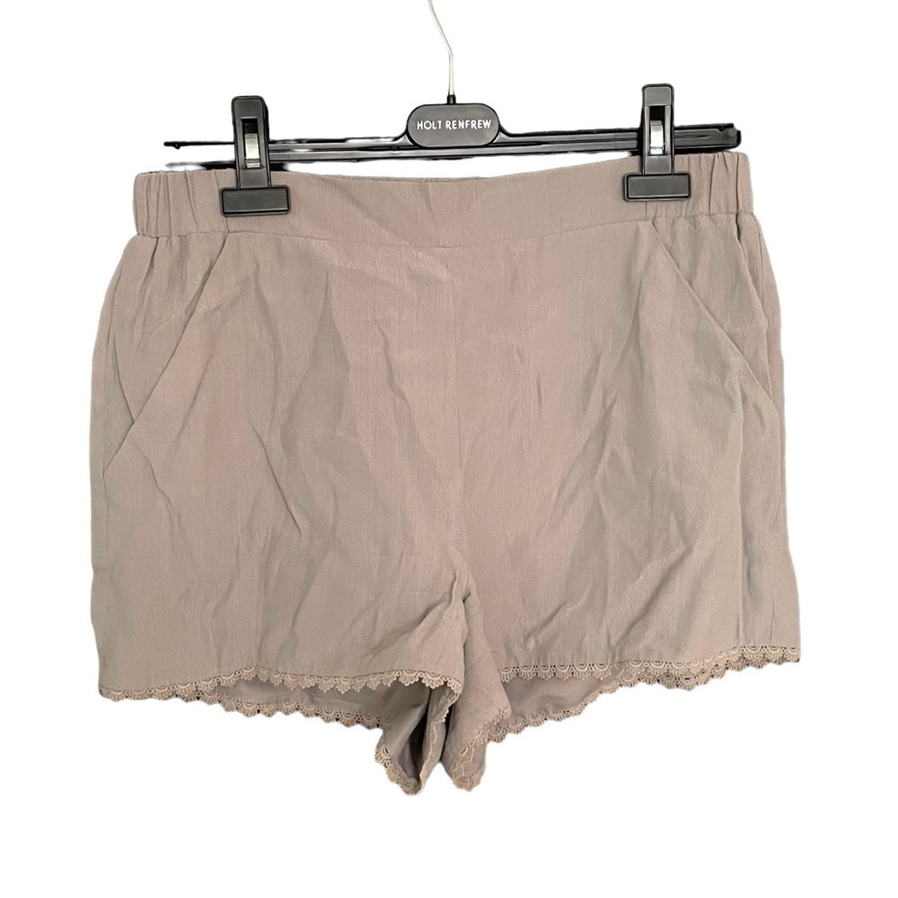CUPCAKES AND CASHMERE High Waisted Lightweight Shorts Tan S